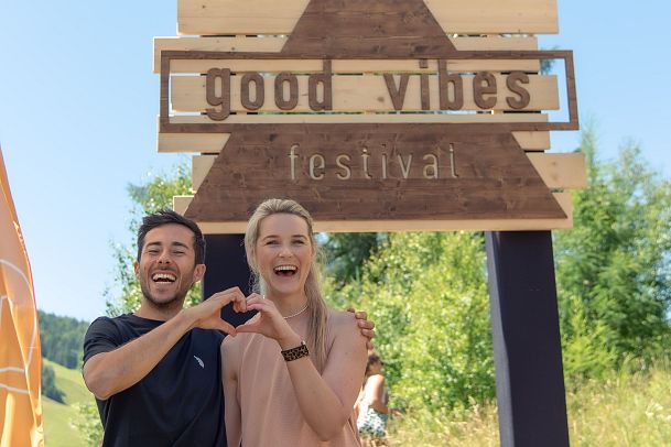 goodvibesfestival-pfarrhuegel-leni-lindstroem-marcel-clementi-1