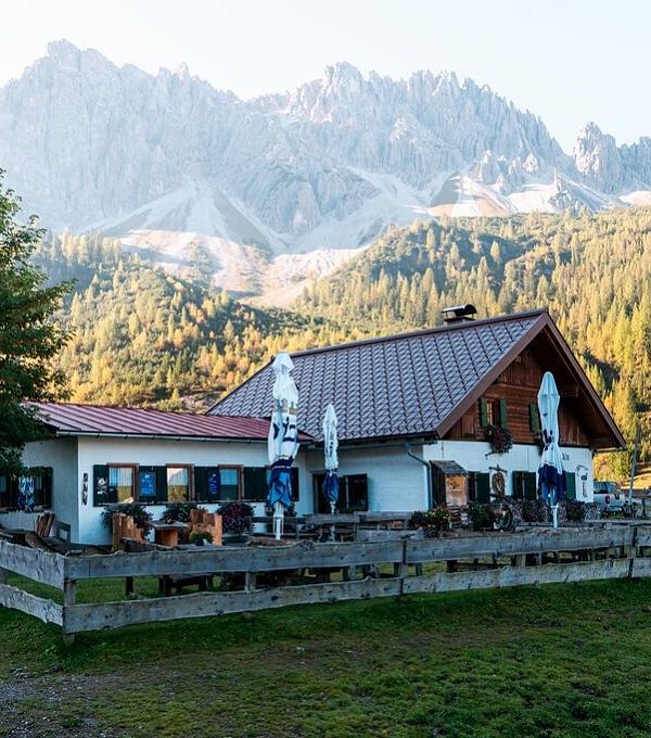 eppzirler-alm-bei-herbstlichem-sonnenaufgang-3